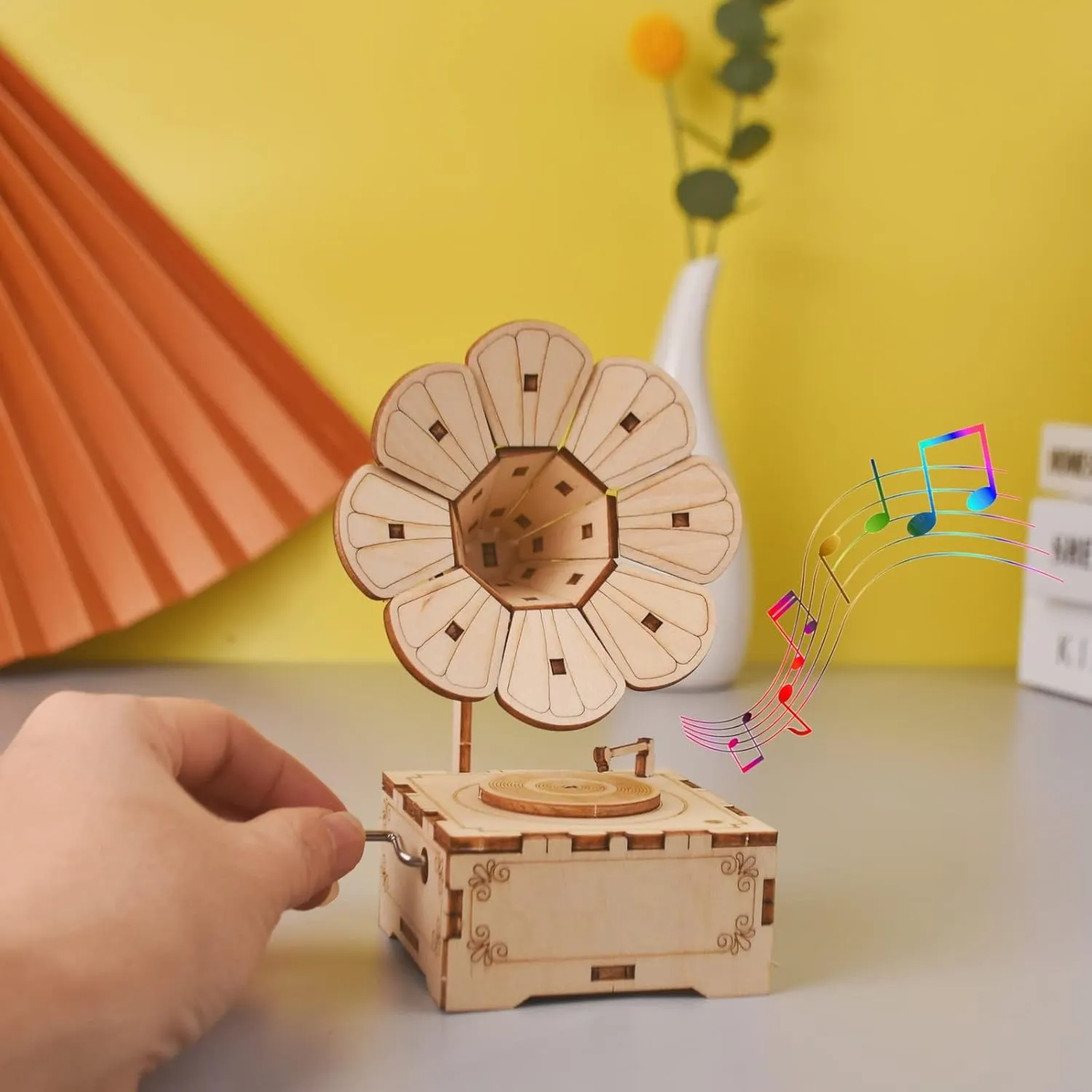 3D Wooden Puzzle Music Box Phonograph Hand Crank Music Box Teaser Science and Education Education DIY Kits 3D Puzzles for Adults (Phonograph)