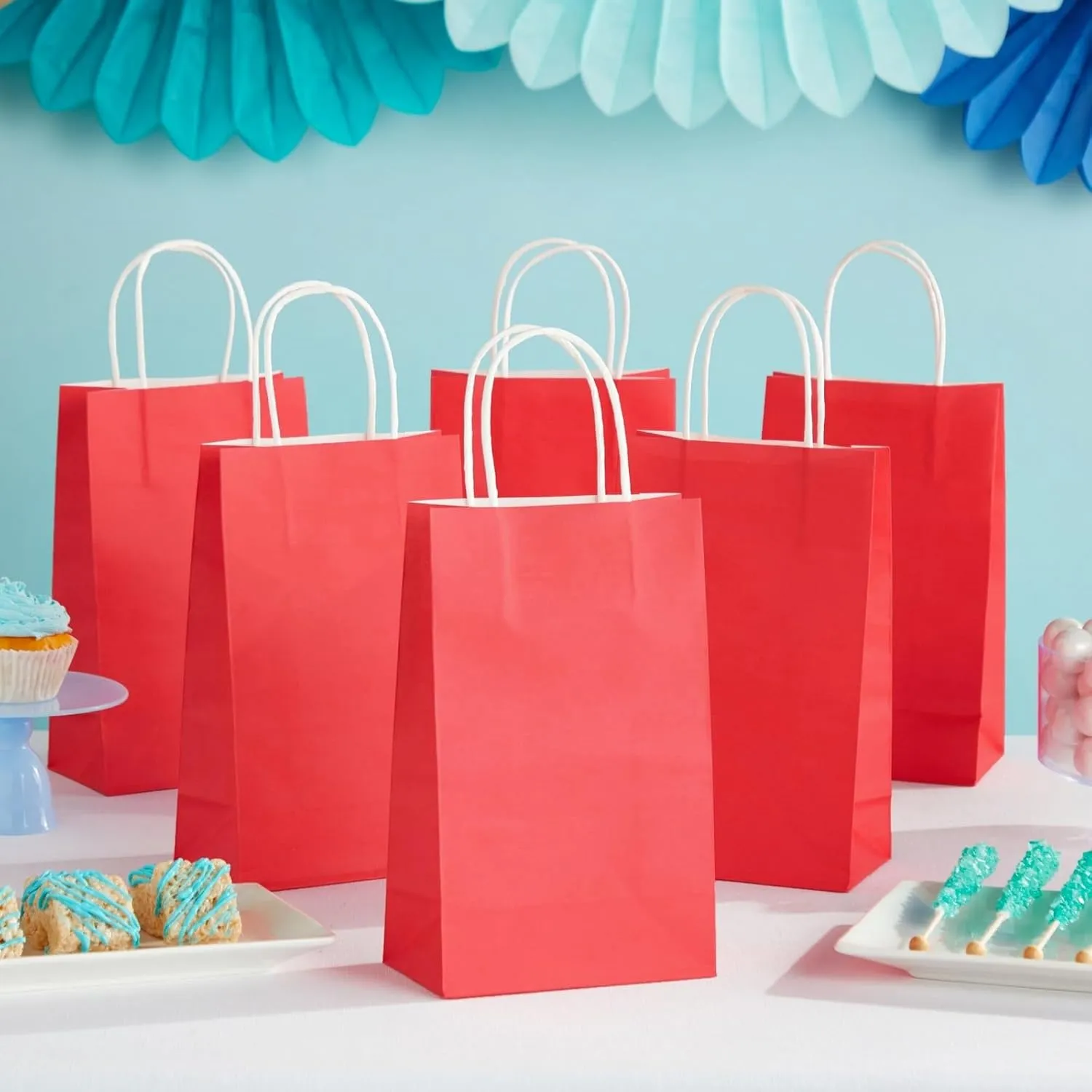 BLUE PANDA 25-Pack Red Gift Bags with Handles - Small Paper Treat Bags for Birthday, Wedding, Retail (5.3x3.2x9 In)