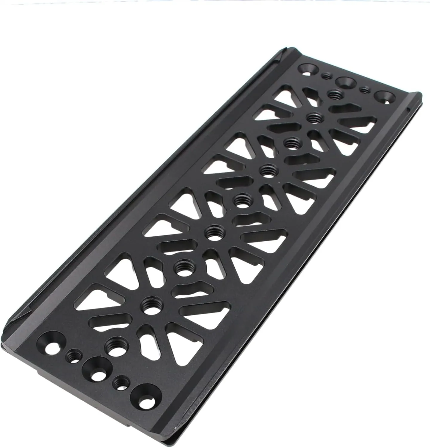 Bottom Mounting Plate for ARRI Alexa 35 Camera to Steadicam M2 Ronin2 Trinity Stabilizer with 3/8"-16 Thread