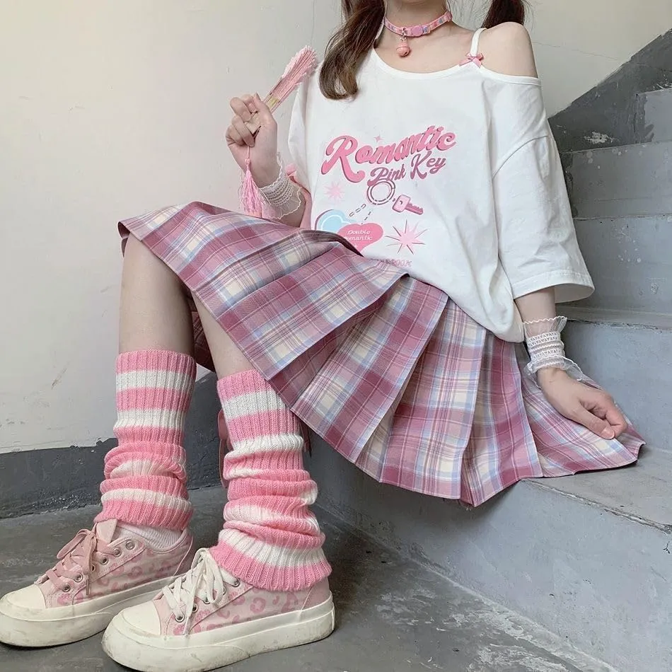 CEINOM Women Kawaii Off Shoulder T-shirt Harajuku Girl White Tops Y2k Aesthetic Cute Graphic Tees Japanese