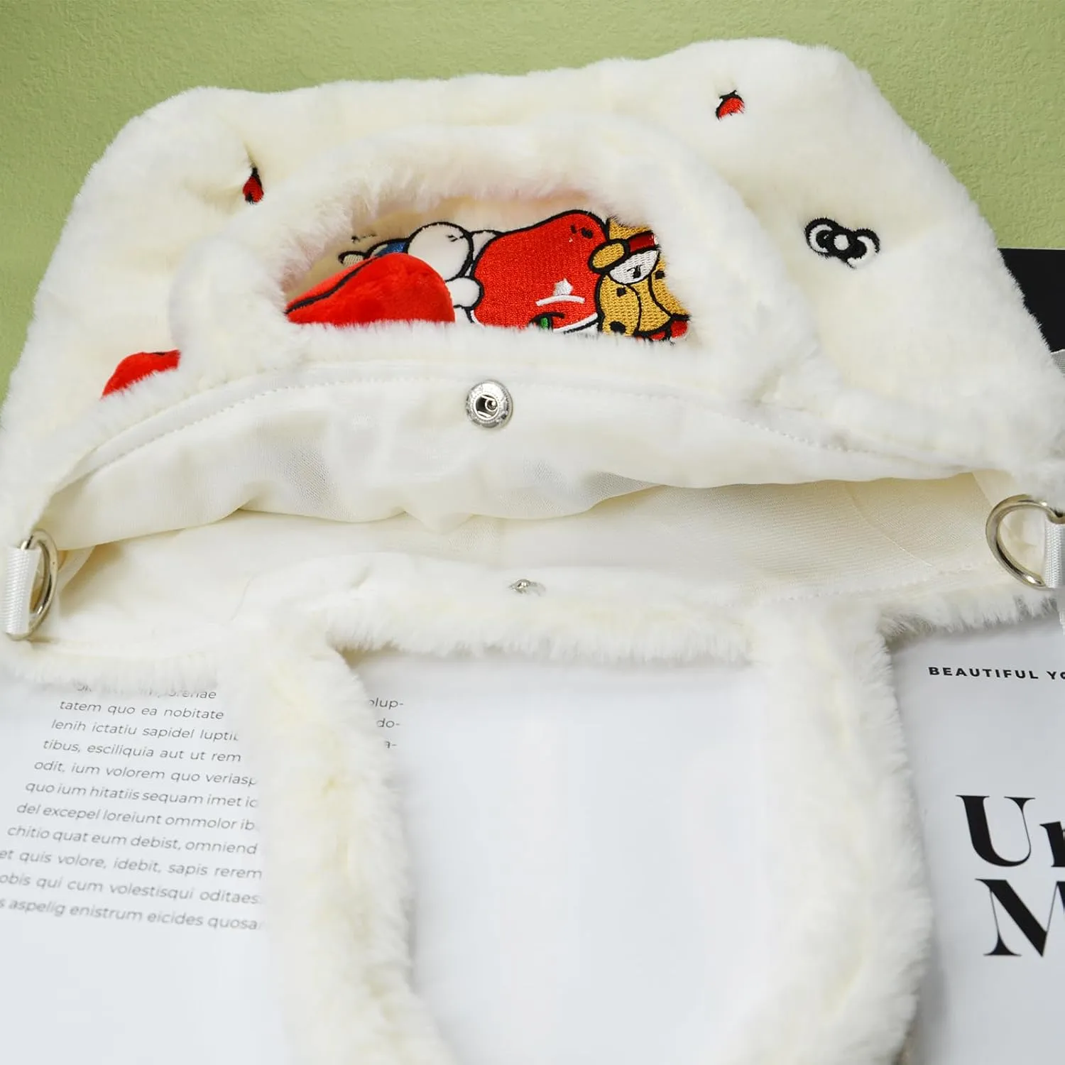Cute Kitty Cat Plush Crossbody Bag with Adjustable Shoulder Strap, Kawaii Handbag with Buckle, Kitty Family Wallet Purse Shoulder Bag Coin Pouch Accessories for Women Girls
