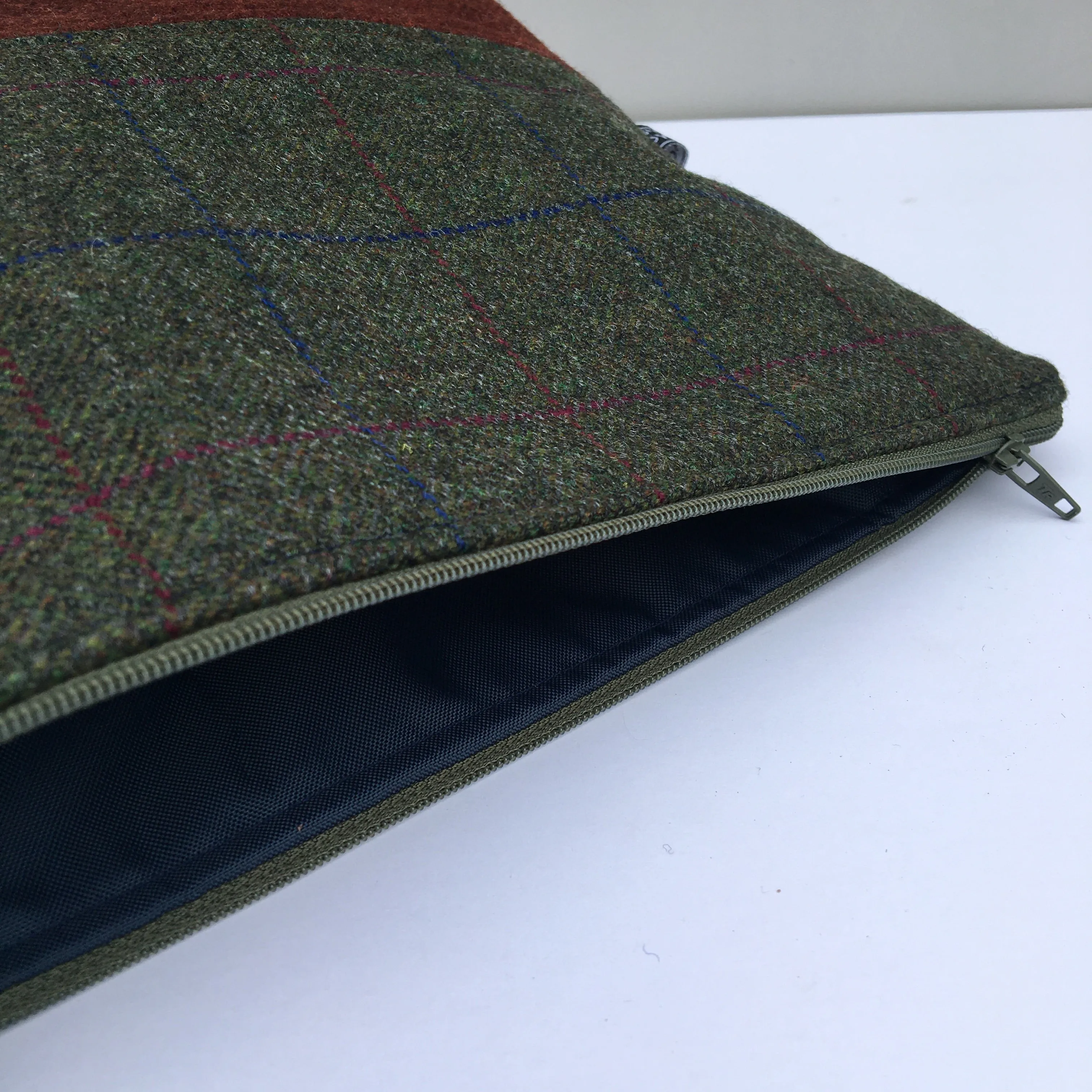 Green Split Pouch