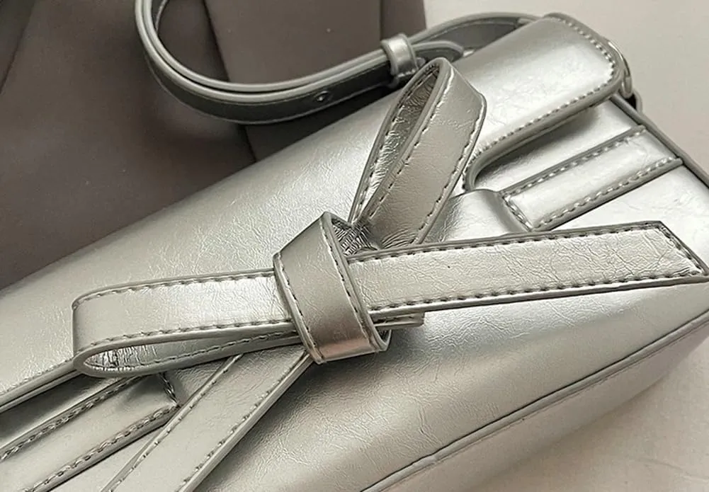 Molodo Shoulder Bags for Women 2024 Bow Purse Women's Crossbody Handbags Versatile Trending Purses Aesthetic Underarm Bag