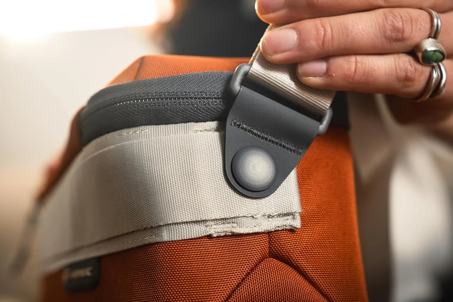NOMATIC Luma Camera Sling - Camera Bags for Photographers - Travel Sling Bag (9L, Rust)