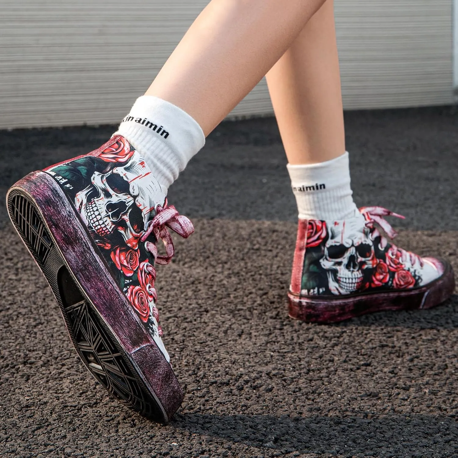 Skull Shoes for Women Fashion Sneaker Men's Black Hand-Painted Graffiti Shoes Punk Cosplay Hip Hop Teen Boys Girls Student Casual Walking Streetwear