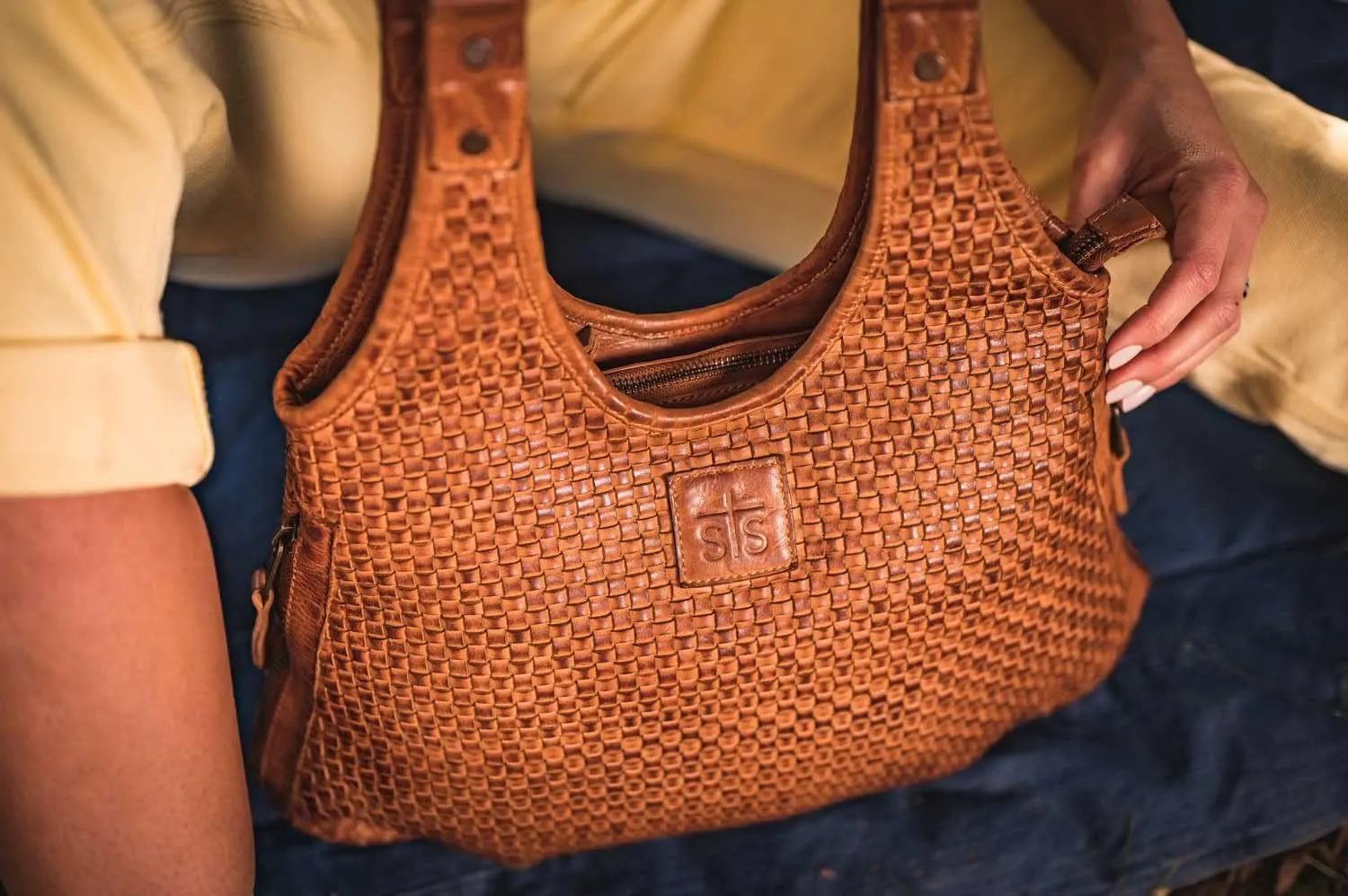 STS Ranchwear Sweet Grass Shiloh Hobo