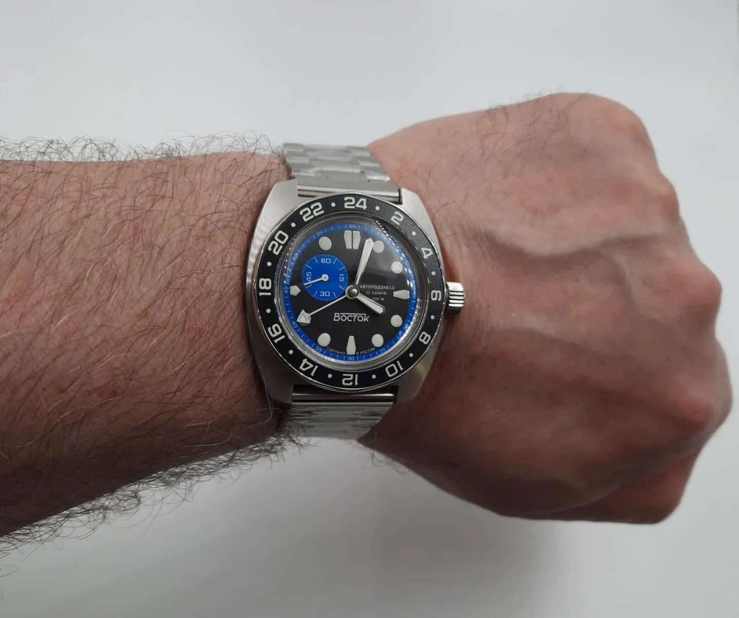 Vostok Original Mens Watch Amphibia 17034B GMT Mechanical Self-Winding Water Proof 200 m