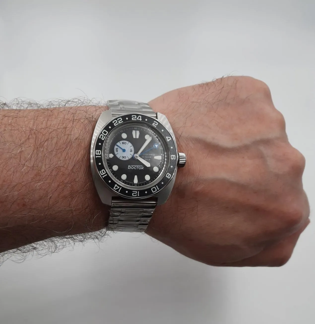 Vostok Original Mens Watch Amphibia 17037B GMT Mechanical Self-Winding Water Proof 200m