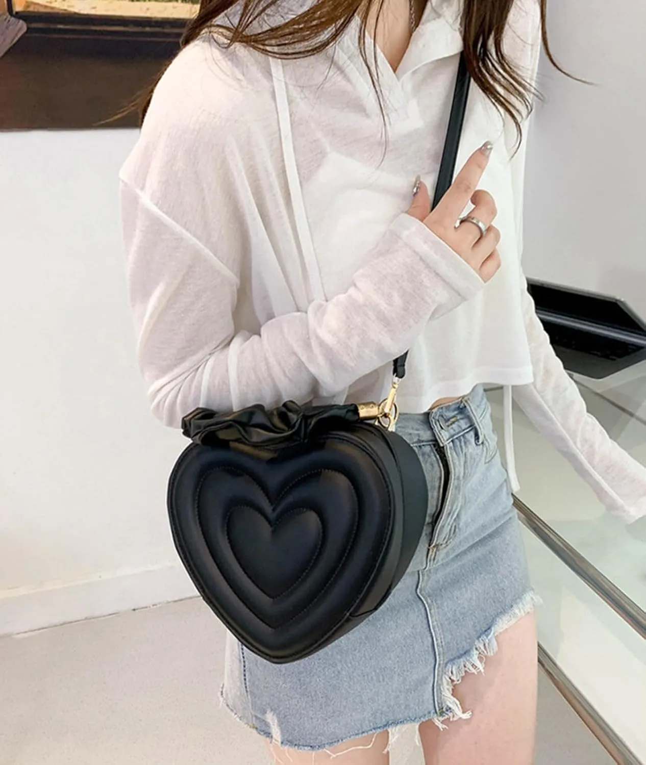 Women's Crossbody Bag Fashion Sweet Heart Shape Shoulder Bag Purse PU Leather Zipper Vintage Small Handbag